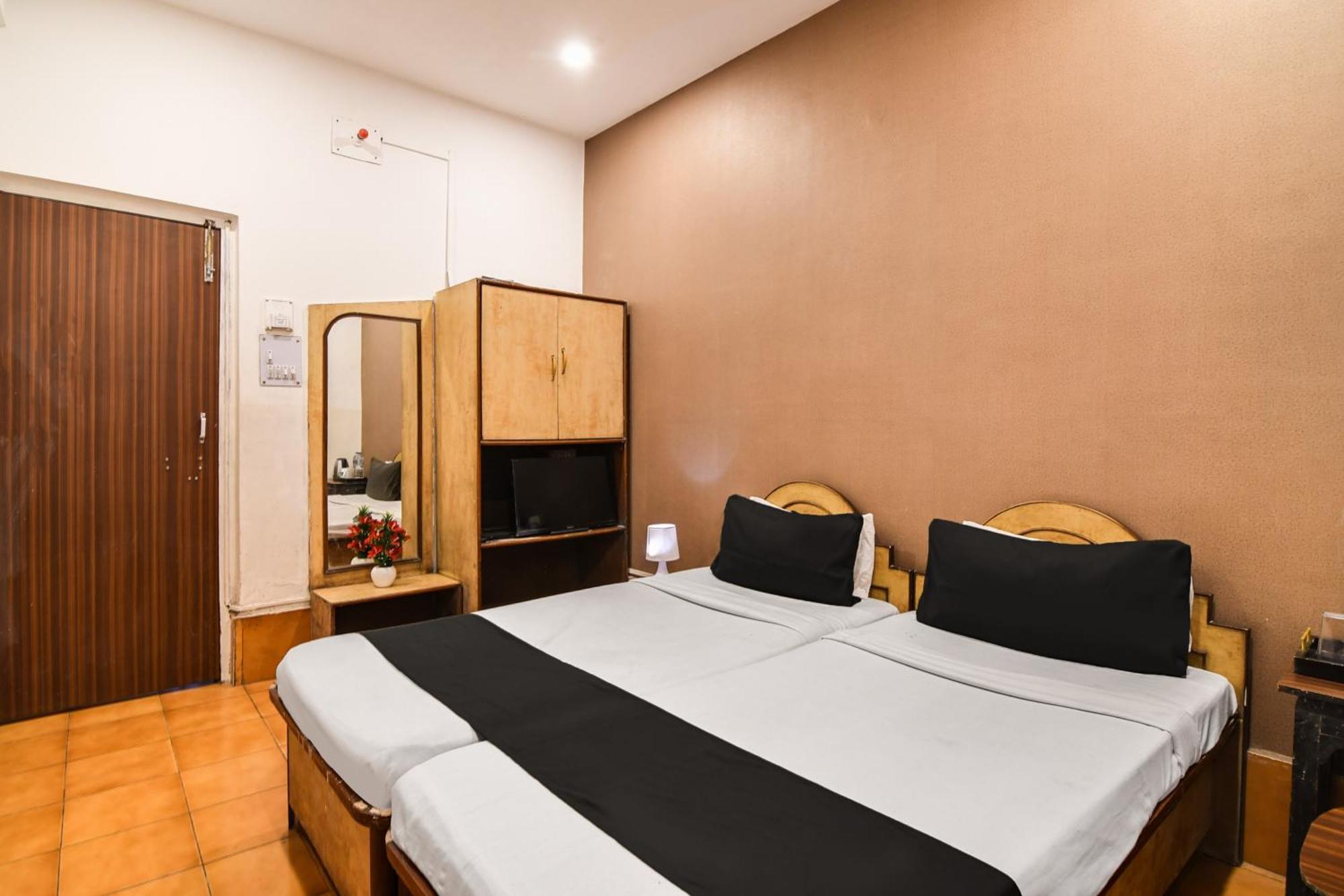 Hotel O Dinar كولكاتا المظهر الخارجي الصورة